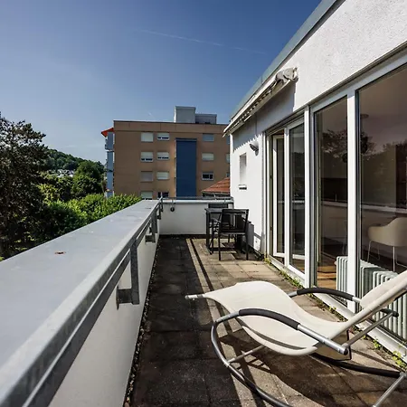 Apartment 1-zimmer In *